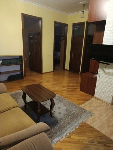 Uzunmüddətli kirayə mənzillər: Yasamal rayonu, Nizami metrosuna yaxın, 9 mərtəbəli binanın, 3cü — 5