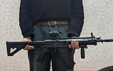 Оюнчуктар: Продается мощный орбизный автомат QBZ 191. В наборе: - Рукоятка - — 3