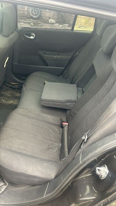 Renault: Renault Megane II Grandtour (universal) – geniş salonlu, praktik ailə — 3