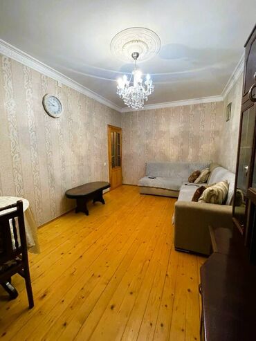 Köhnə tikili: Bakı, 3 otaqlı, Köhnə tikili, m. Həzi Aslanov, 75 kv. m — 2