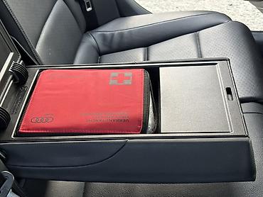 Audi: ❗️AUDİ A4 SERVİS MAŞINDIR RƏSMİ DİLLERDƏN❗️ ALINIB 3 Sahibiyik Maşın — 7