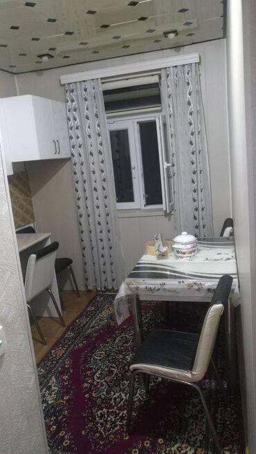 Uzunmüddətli kirayə mənzillər: Qaraçuxur məscidin yanında,5 mertebeli binanin,5 ci mertebesində,2 — 5