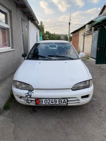 corolla runx: Mitsubishi Colt: 1992 г., 1.6 л, Автомат, Бензин, Хэтчбэк