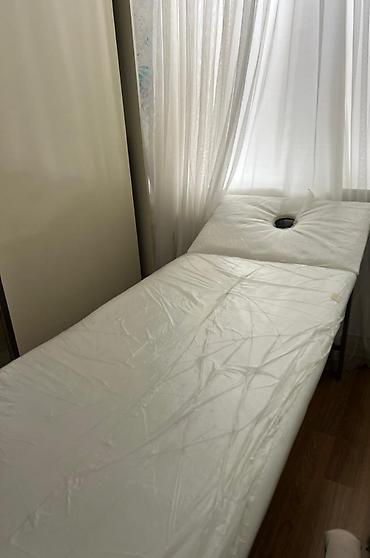 Salon, tibbi mebel: Massaj/estetikət üçün peşəkar masaj çarpayısı - Tək hissəli uzun — 3