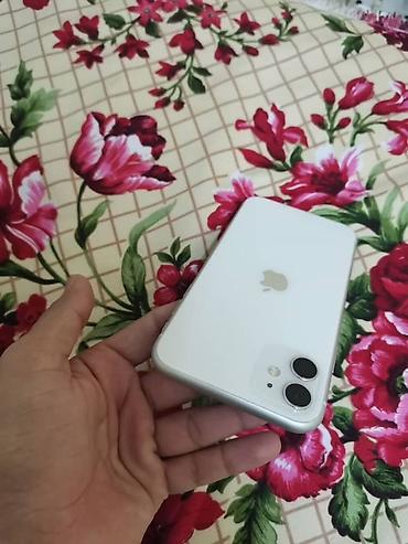 iphone 5 es: IPhone 11, Ağ, Face ID — 3