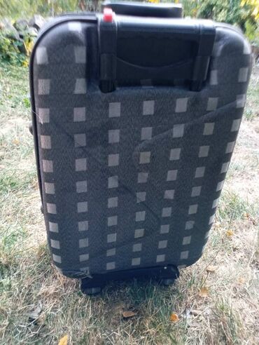 Putni koferi i torbe: Srednji kofer — 2