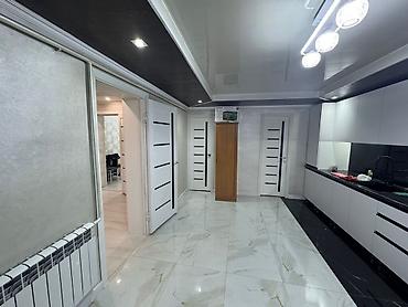 Продажа коттеджей и домов: **Продаётся дом** 📍 Район: Кара-Жыгач 🌳 Площадь участка: 6 соток — 5