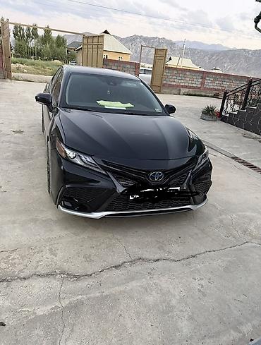 абвес: Toyota Camry: 2022 г., Автомат, Гибрид, Седан — 2