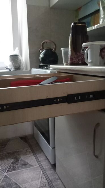 Ремонт, реставрация мебели: Ремонт мебели любой сложности: комоды,тумбы,шкафы,кровать, весь at lalafo.kg — 10 Ремонт, реставрация мебели: Ремонт мебели любой сложности: комоды,тумбы,шкафы,кровать, весь — 10