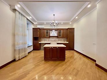 Долгосрочная аренда домов: 320 м², 5 комнат — 9