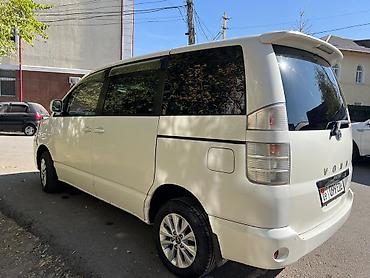 диска релс: Toyota Voxy: 2003 г., 2 л, Автомат, Бензин, Минивэн — 4