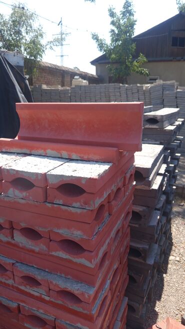 Брусчатка кирпич: Брусчатка кирпич, Для лестниц, Бетонная, Литая, Новый, Гарантия, Бесплатная доставка, Бесплатный выезд at lalafo.kg — 8 Брусчатка кирпич: Брусчатка кирпич, Для лестниц, Бетонная, Литая, Новый, Гарантия, Бесплатная доставка, Бесплатный выезд — 8