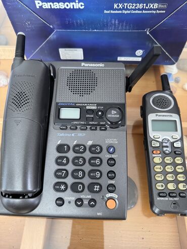 telvonlar: Panasonic telefonu ela veziyyetde. 2 trubkalıdır. Batareyalar