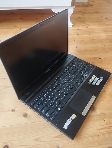 asus rog g75vw: Samsung noutbuk Xüsusiyyətlər: - Ekran: 15.6" (şüşəli panel) — 1