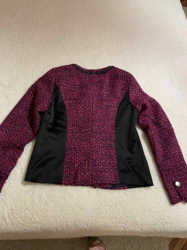 Sakoi: Mona, M, Vuna — 4