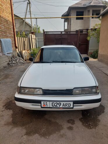 форд мазда: Mazda 626: 1989 г., 2 л, Механика, Бензин, Седан