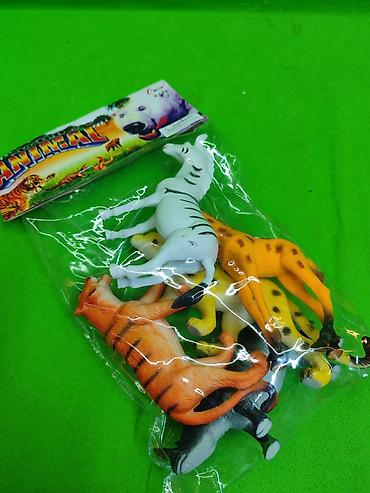 жираф: Животные дикие резиновые игрушки🐅 Комплектация товара: тигр, зебра — 2