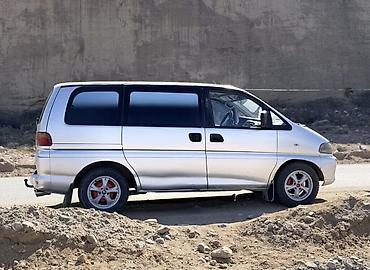 мини фура: 🚐 MITSUBISHI DELICA SPACE GEAR — НАДЁЖНЫЙ, ВМЕСТИТЕЛЬНЫЙ И — 2