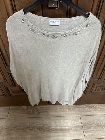 Köynək və bluzalar: 10 azn. razmer S/M — 2