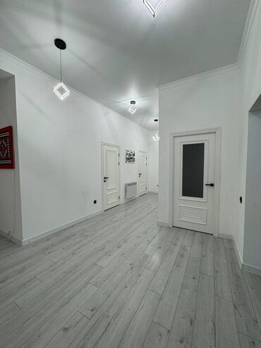 золотые пески снять домик: Дом, 230 м², 5 комнат, Риэлтор, Евроремонт