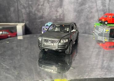 Avtomobil modelləri: Коллекционная модель volkswagen touareg grey metallic 2003 kinsmart — 3