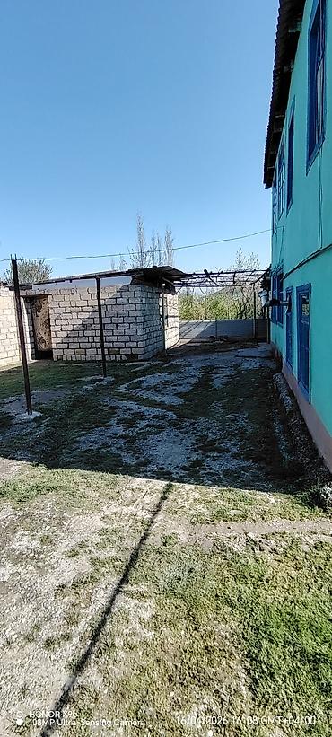3 otaqlı ev certyojları: Satılır: Həyətli iki mərtəbəli ev Endirim olacaq. Sentiralni küçə — 4