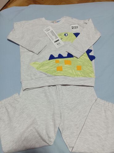 Paketi dečije odeće: Paket: Duksevi, Za devojčice, uzrast: 3-4 godine — 12