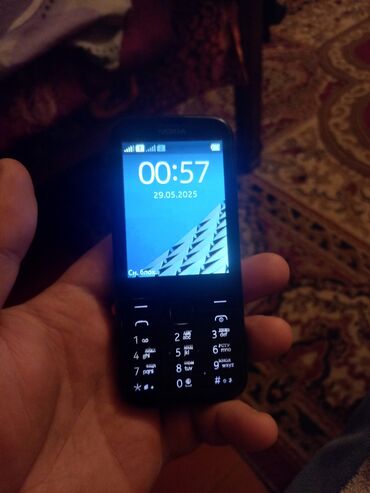 lords mobile: Nokia 105 4G, < 2 GB Memory Capacity, rəng - Qara, Düyməli