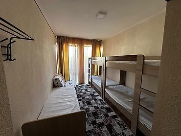 суточные домики: Сдается коттедж в пансионате Royal-Beach (Роял-Бич) - Просторная — 1