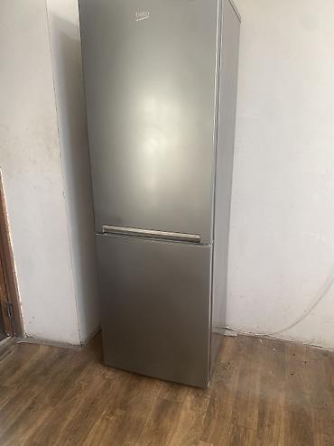 продам срочно: Холодильник Beko, Б/у, Двухкамерный, 2300 * — 1