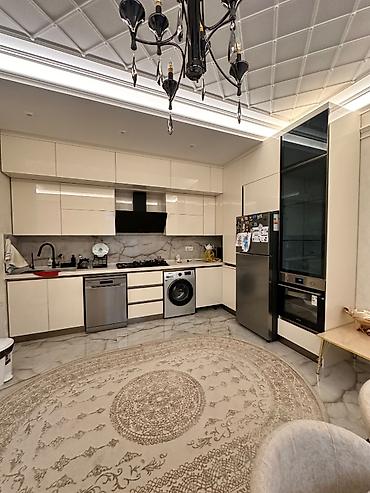 visnovkada ev: Buzovna 3 otaqlı, 95 kv. m, Yeni təmirli — 2