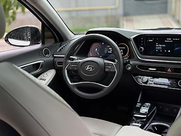 Hyundai: Hyundai Sonata: 2019 г., 2 л, Автомат, Газ, Седан — 3