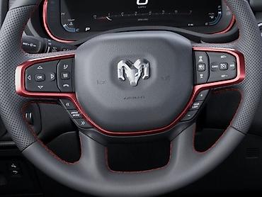 поворотники ауди: Dodge Ram 1500: 2023 г., Пикап — 3