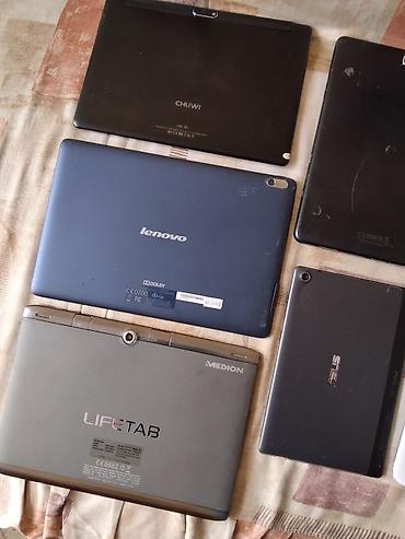cene tableta: Lot tablet uređaja – više brendova i veličina ekrana. Na fotografijama — 9