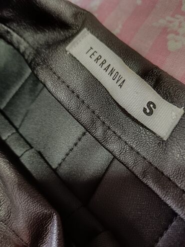 tech fleece 1:1: S (EU 36), color - Multicolored, Short sleeves at lalafo.rs tech fleece 1:1: S (EU 36), color - Multicolored, Short sleeves