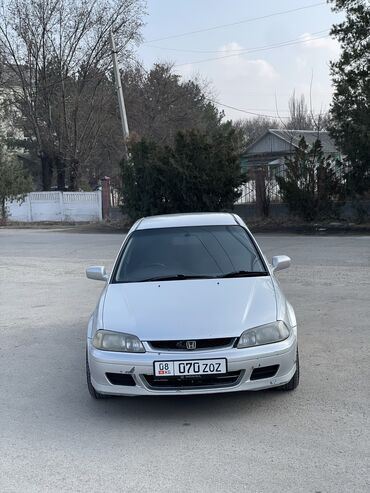 рабочая машина: Honda Torneo: 1998 г., 2 л, Автомат, Бензин, Седан