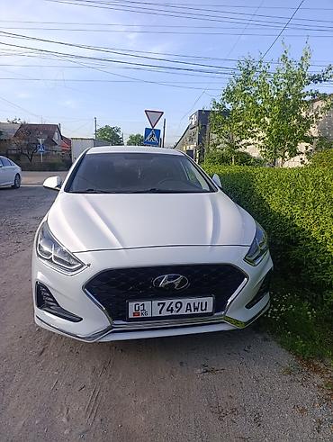 corolla 2016: Аренда под такси длительный срок Hyundai Sonata, серый седан — 2