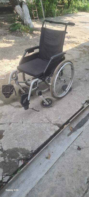 индвалидный коляска: Срочно продаю инвалидная коляска в отличном состоянии пользовались