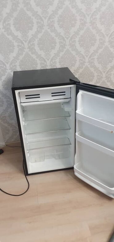 мини холодильник для напитков: Муздаткыч Бир камералуу