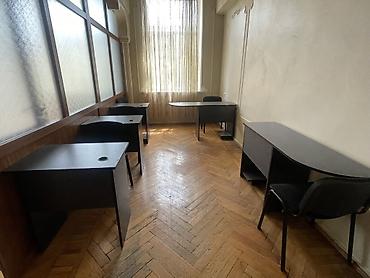 ofis dolablari: TƏCILI!!!! ‼️‼️‼️ Ofis üçün konferans/iş masaları və oturacaqlar — 8