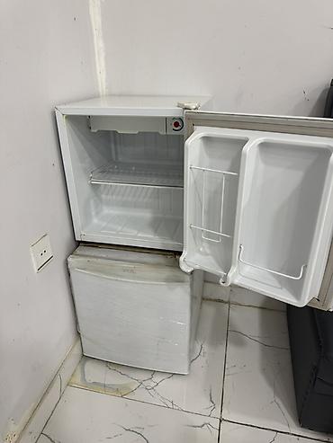 ucuz mini soyuducular: TCL mini soyuducu - Kompakt ölçü: masanın altına, yataq otağına — 2