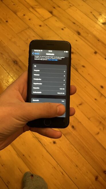 Apple iPhone: IPhone 7, Qara, Barmaq izi — 7