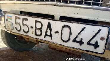 шины для трактора мтз 82: Azerbaycan dövlət nömrə nişanı: 55-BA-044 - Seriya: BA - Rəng: ağ