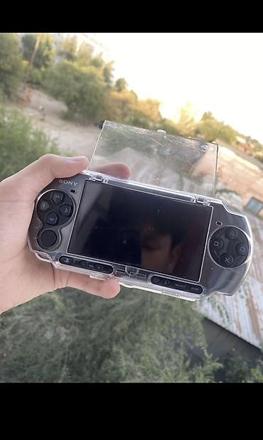 iphone 13pri: Портативная игровая консоль Sony PSP (серия 2000/3000) с прозрачным — 1