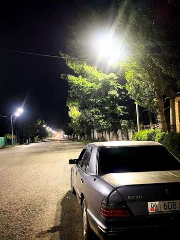 реле бензонасоса ауди 100 с4 2.3: Mercedes-Benz W124: 1992 г., 2.2 л, Механика, Бензин, Седан