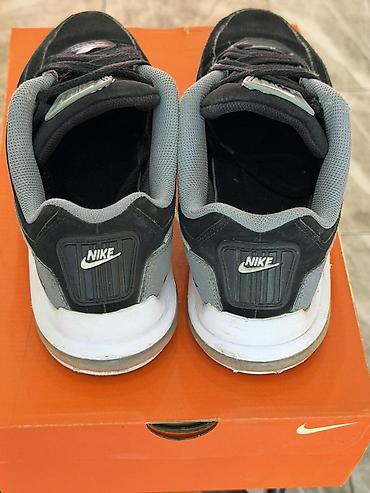 steve madden 40: • Opis: Prodajem original Nike Air Max LTD 3 patike u crno-sivoj boji — 3