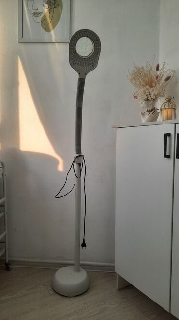 лампа для наращивания ресниц бишкек: Лампа - лупа для наращивания ресниц и других процедур