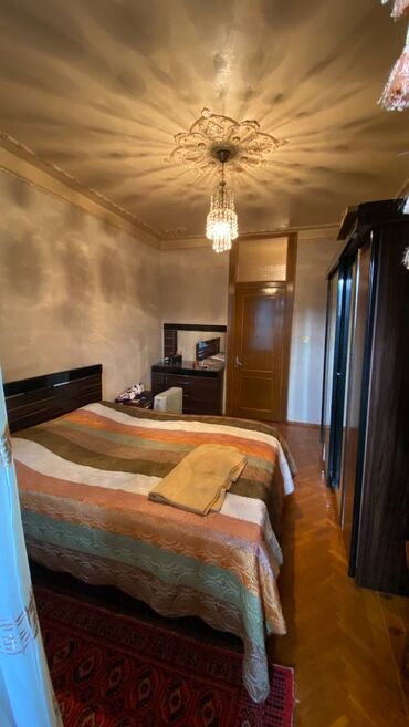 Qonaq otağı dəstləri: İşlənmiş, Komod, Kreslolar, Servant, Türkiyə — 15