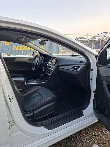 Hyundai: Hyundai Sonata: 2019 г., 2 л, Автомат, Газ, Седан — 5