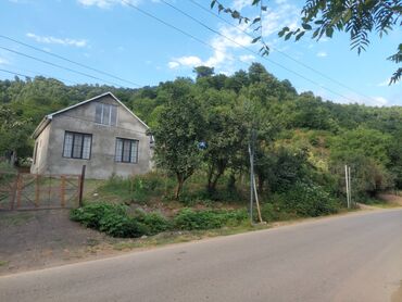 quba gunluk kiraye evler: 80 kv. m, 3 otaqlı